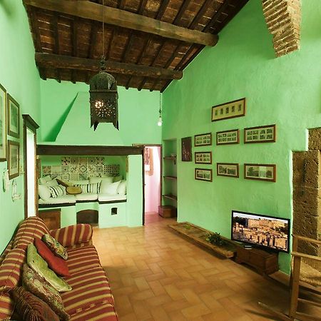 Hotel Della Fortezza Sorano  Bagian luar foto