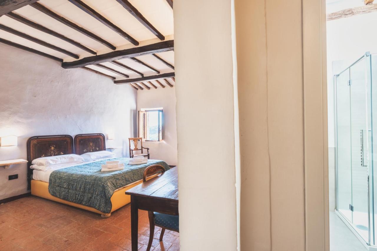 Hotel Della Fortezza Sorano  Bagian luar foto