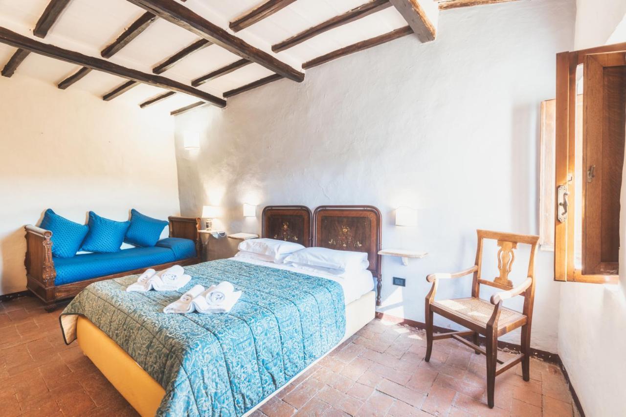 Hotel Della Fortezza Sorano  Bagian luar foto