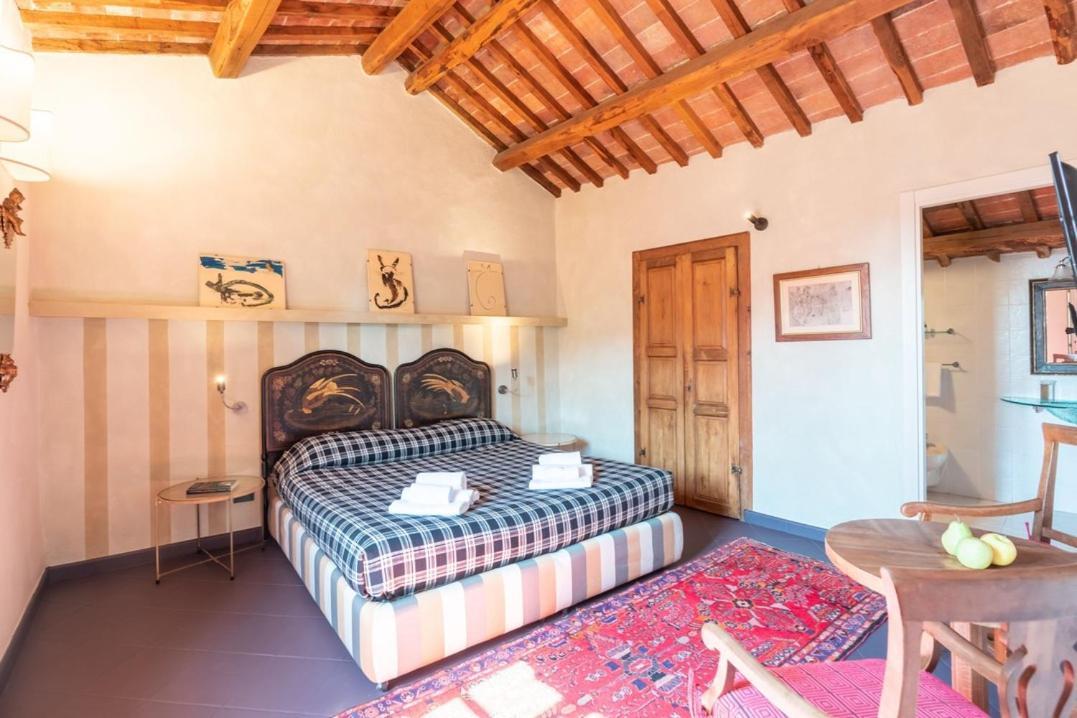 Hotel Della Fortezza Sorano  Bagian luar foto
